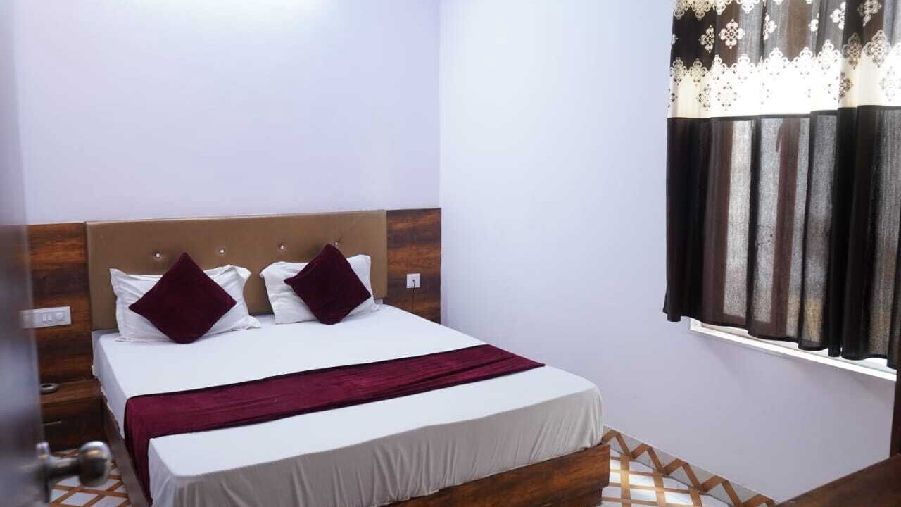 Photo of Bedroom in Central Area