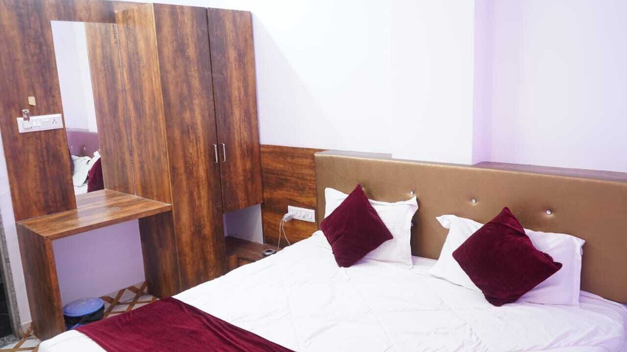 Photo of Bedroom in Central Area