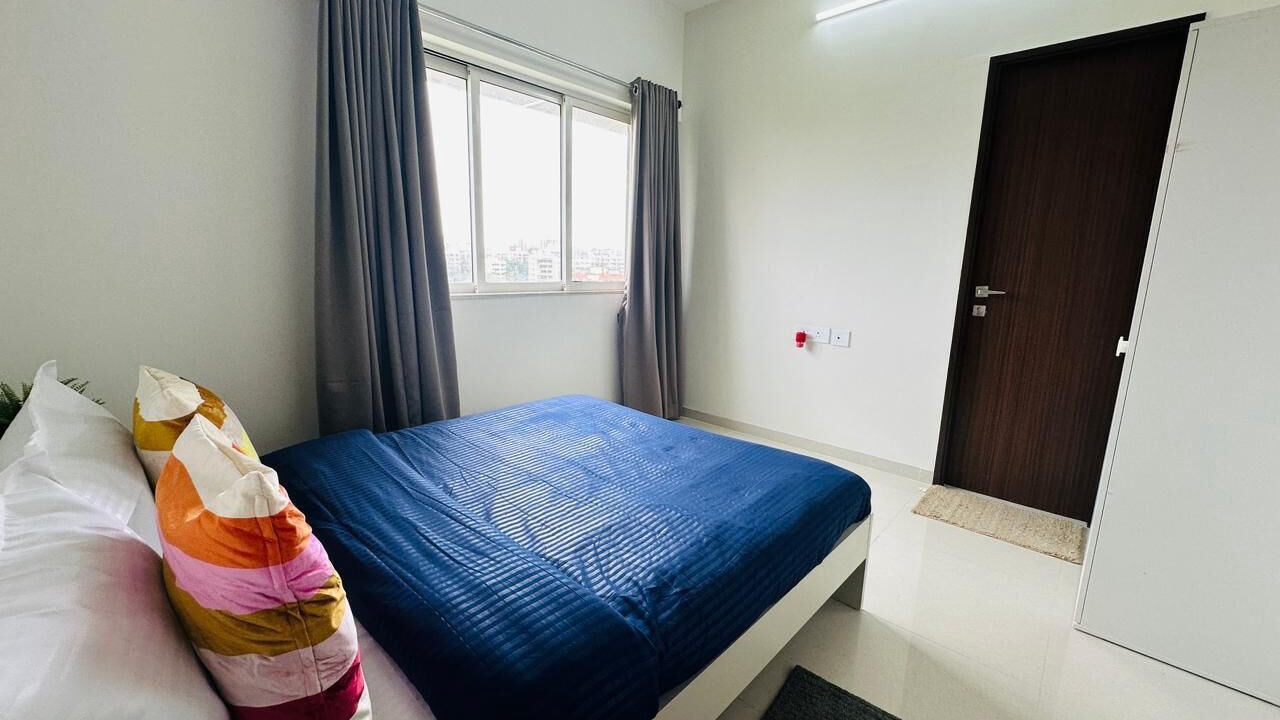 Photo of Bedroom in Malad East