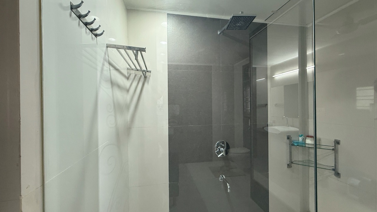 Photo of Bathroom in Vastrapur