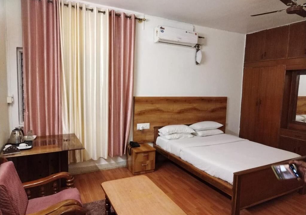 Photo of Bedroom in Stage 1
