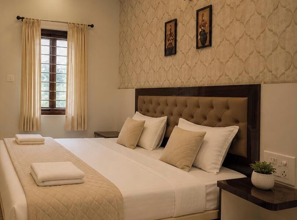Photo of Bedroom in HBR Layout