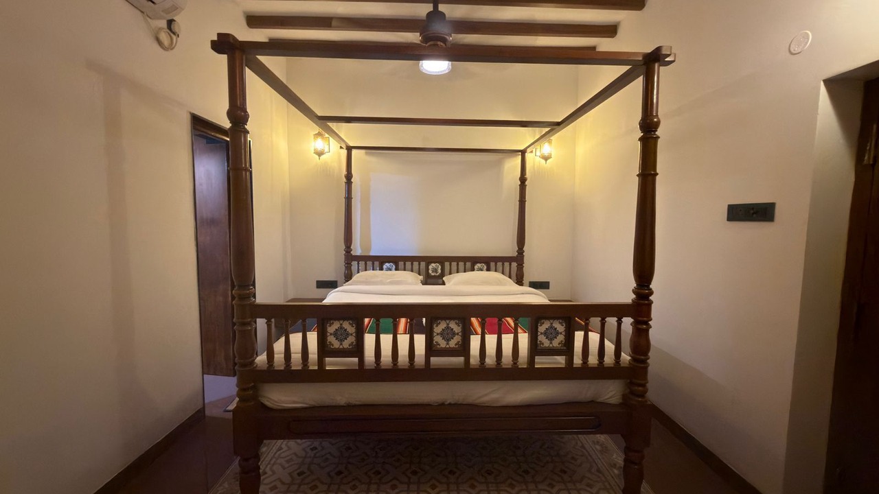 Photo of Bedroom in Karaikudi