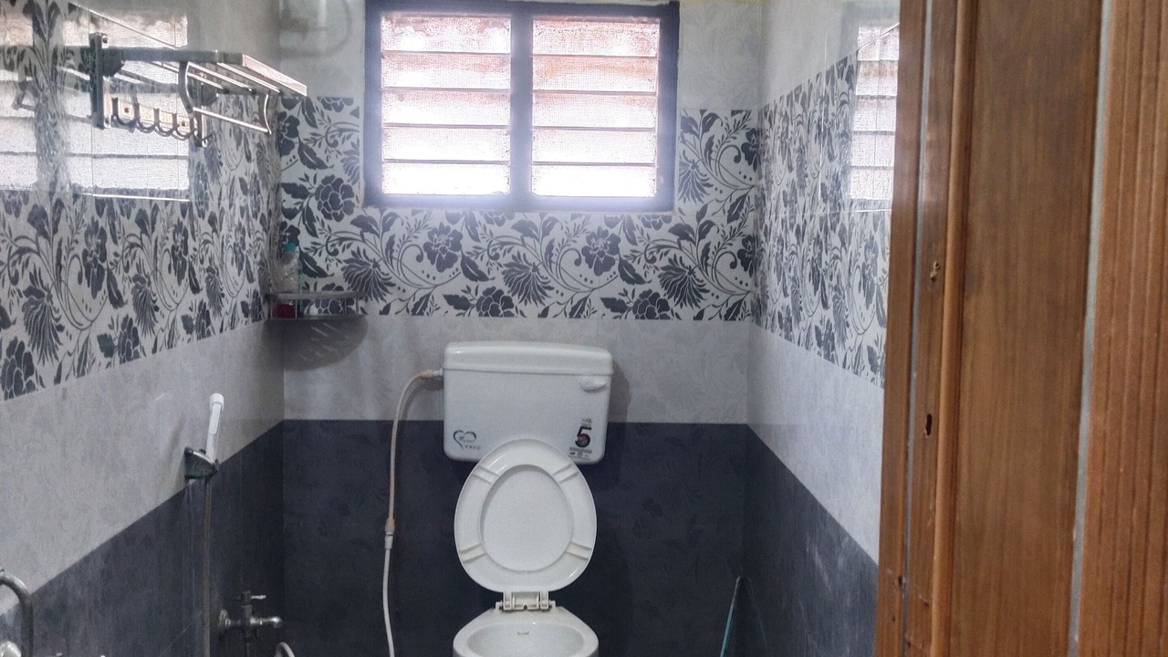 Photo of Bathroom in Tiruvannamalai
