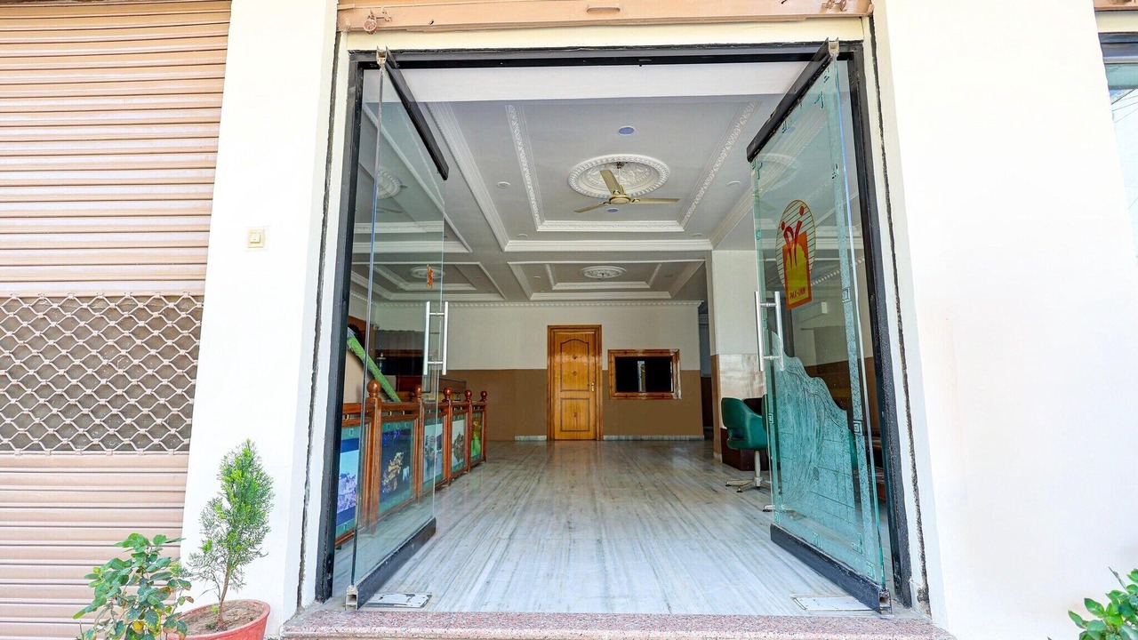 Photo of Others in Central Area