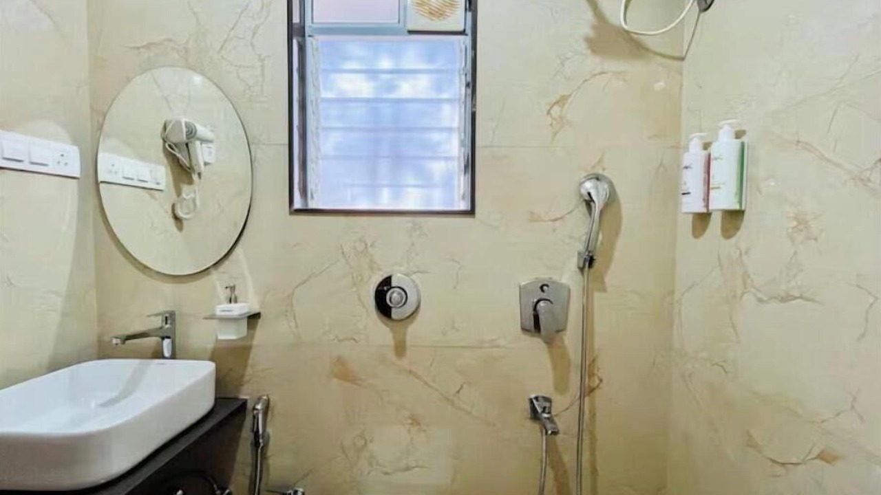 Photo of Bathroom in Kandivali East
