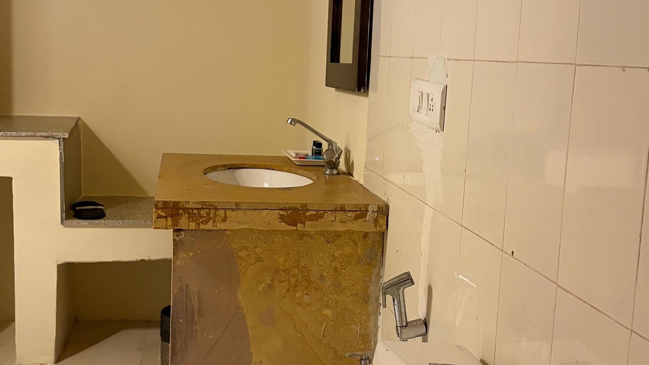Photo of Bathroom in Kanoi