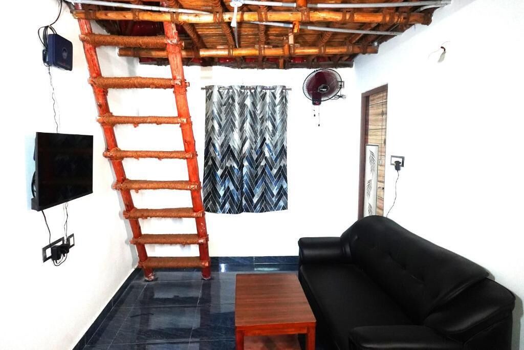 Photo of Livingroom in Pondicherry Beach
