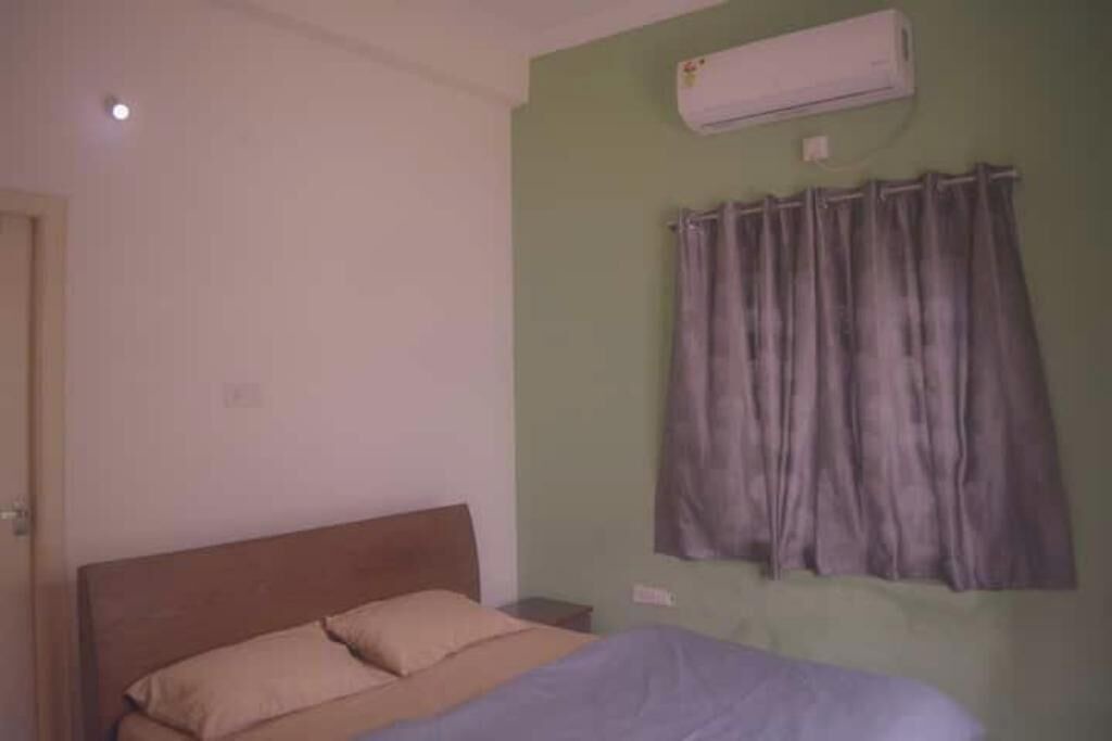 Photo of Bedroom in Moinabad
