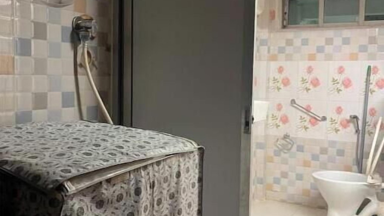 Photo of Bathroom in Pali Hill