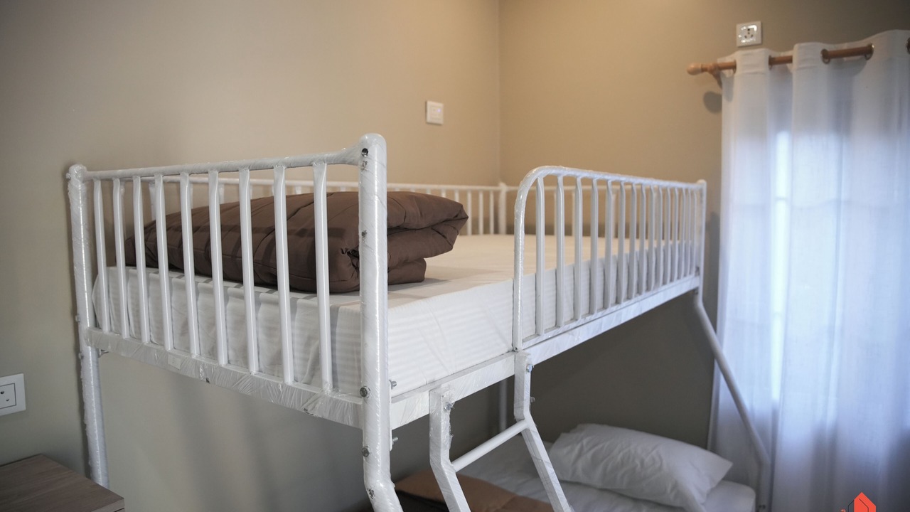 Photo of Bedroom in Sualkuchi