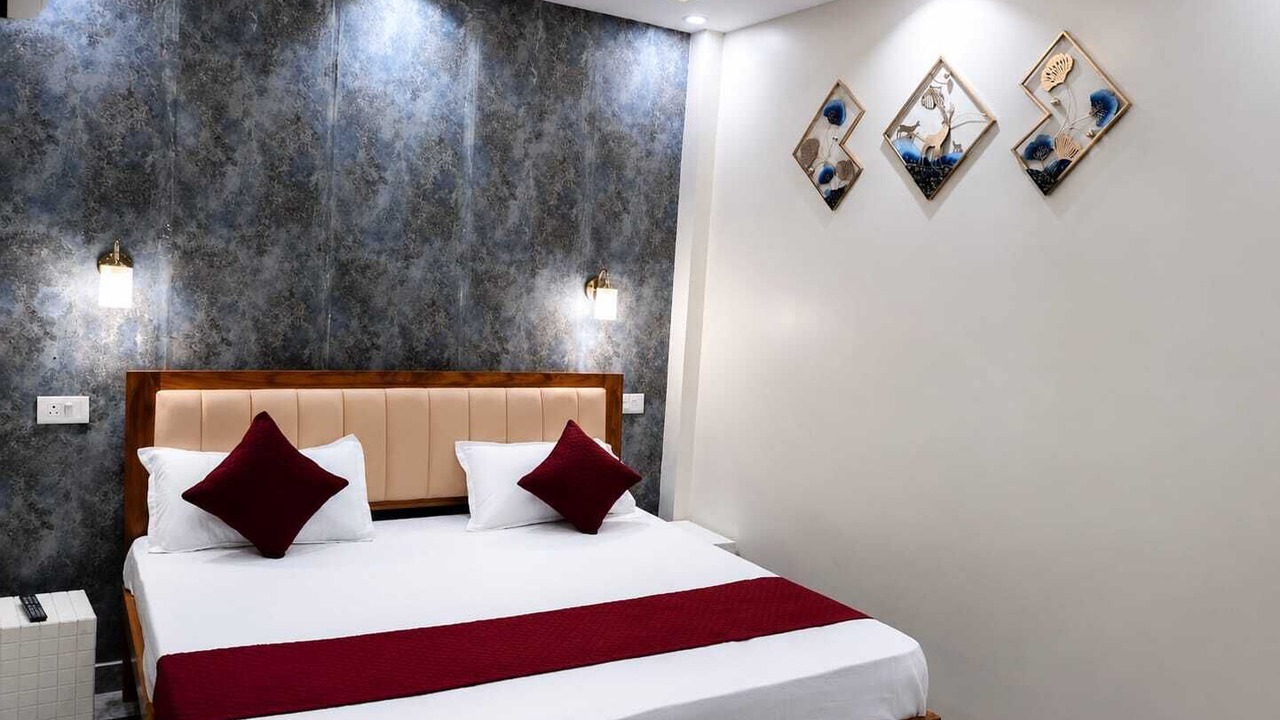 Photo of Bedroom in Allahabad