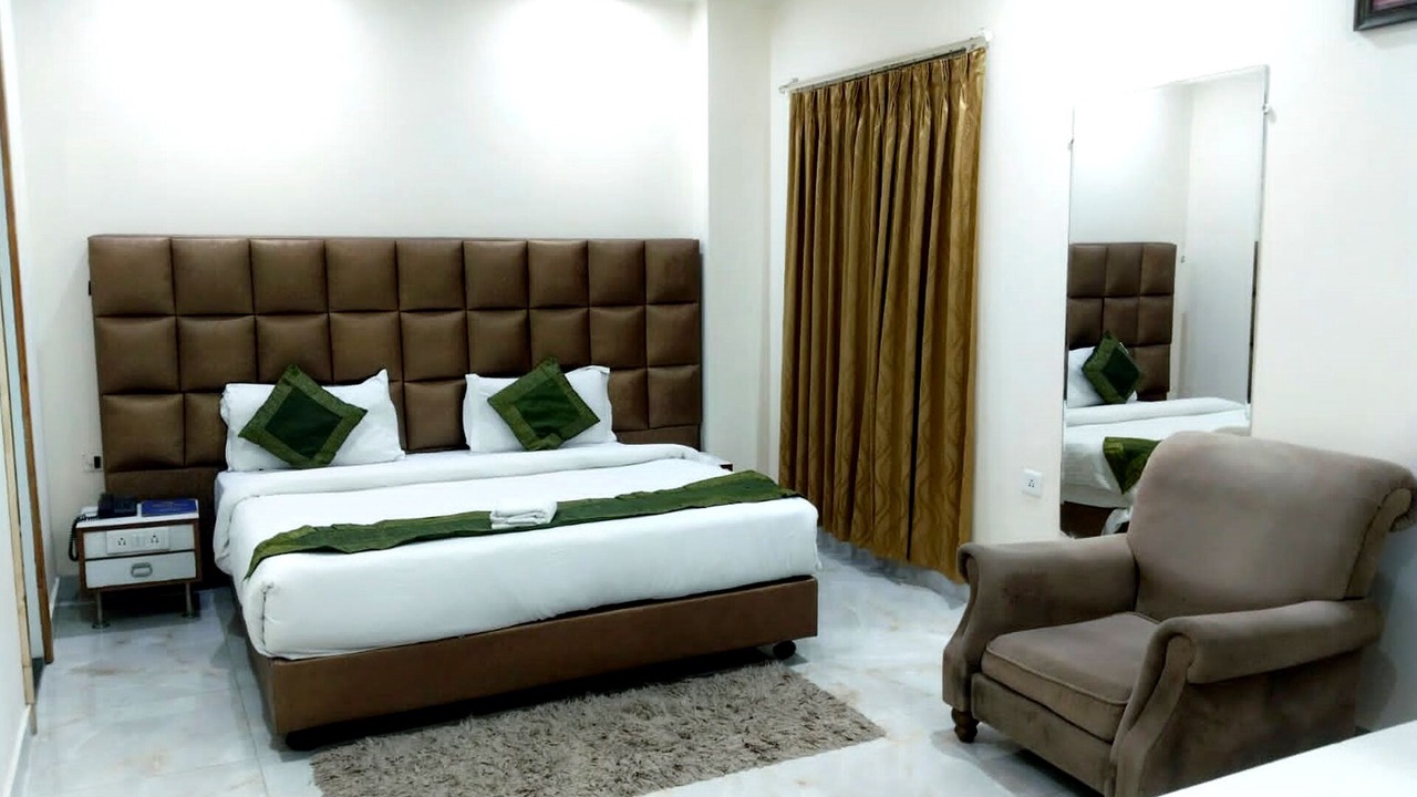 Photo of Bedroom in Noida