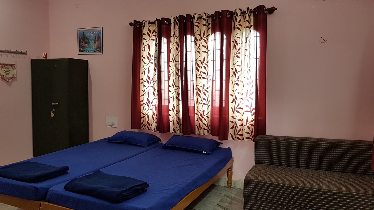 Photo of Bedroom in Yelagiri