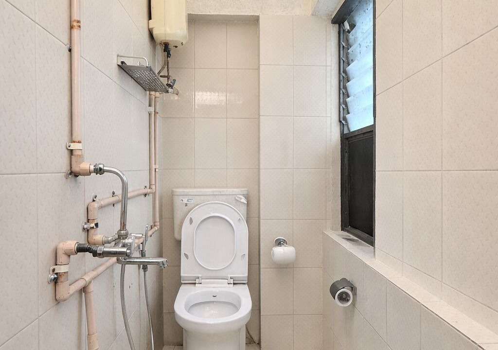 Photo of Bathroom in Versova