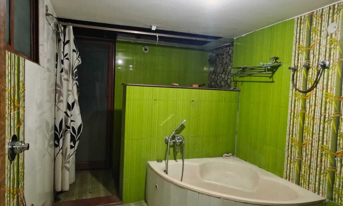 Photo of Bathroom in Kalyan Nagar