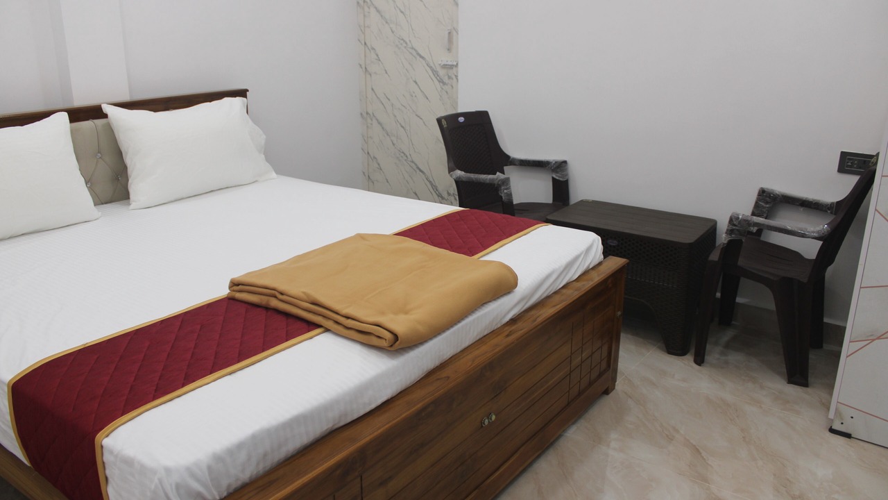 Photo of Bedroom in Tiruvannamalai