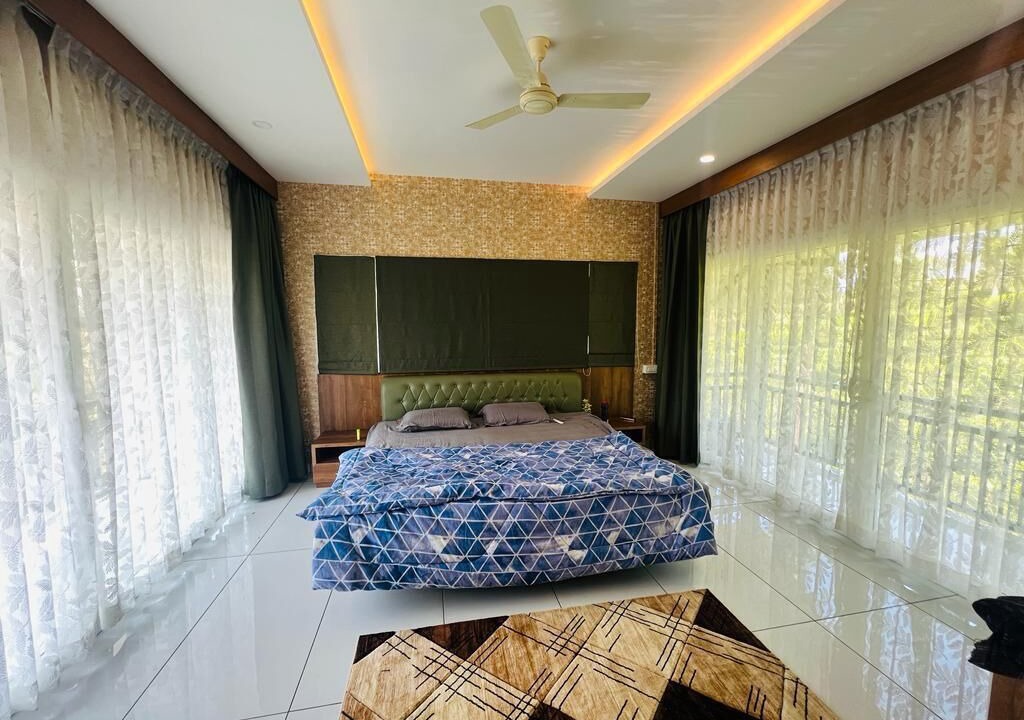 Photo of Bedroom in Naduvattam