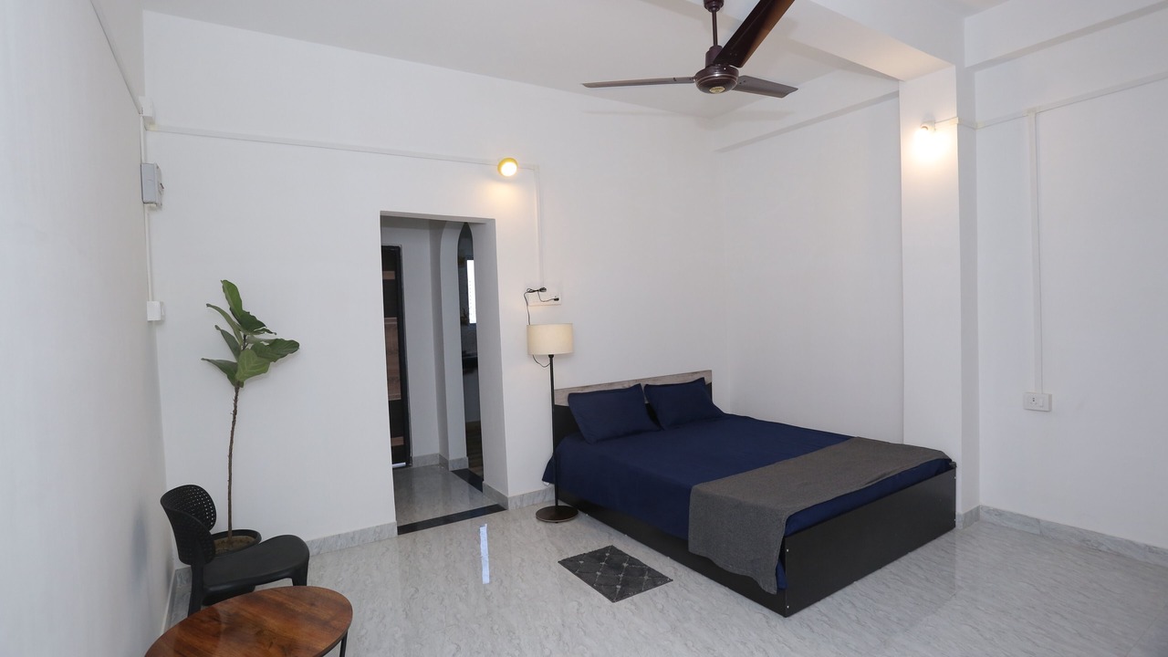 Photo of Bedroom in Sualkuchi