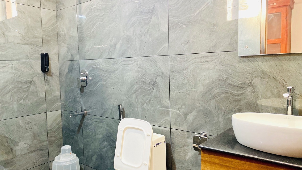 Photo of Bathroom in Guruvayur