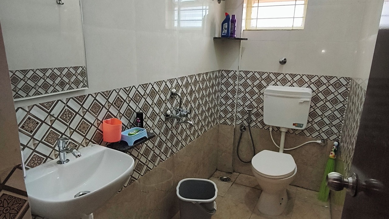 Photo of Bathroom in Narasapura