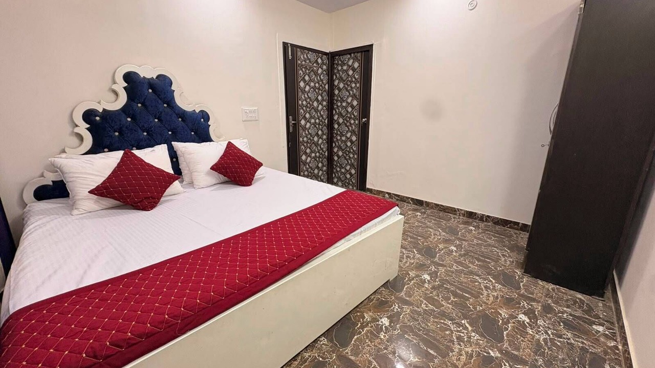 Photo of Bedroom in Greater Noida