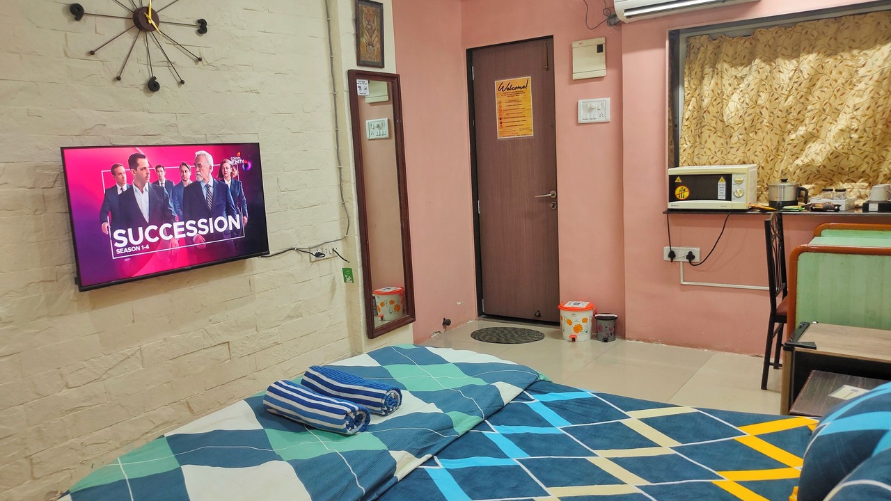 Photo of Bedroom in Juhu