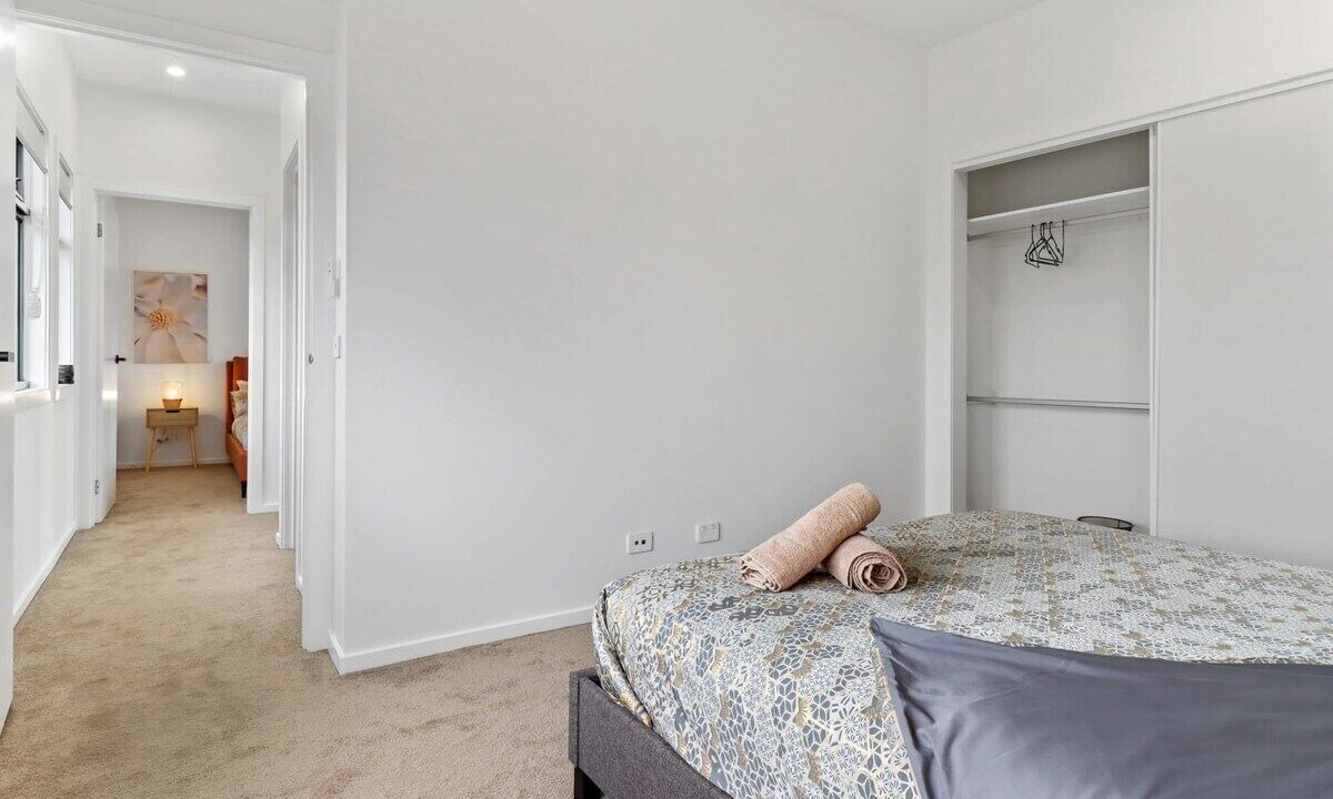Photo of Bedroom in Reservoir