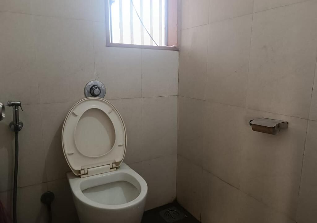 Photo of Bathroom in Nilje Gaon