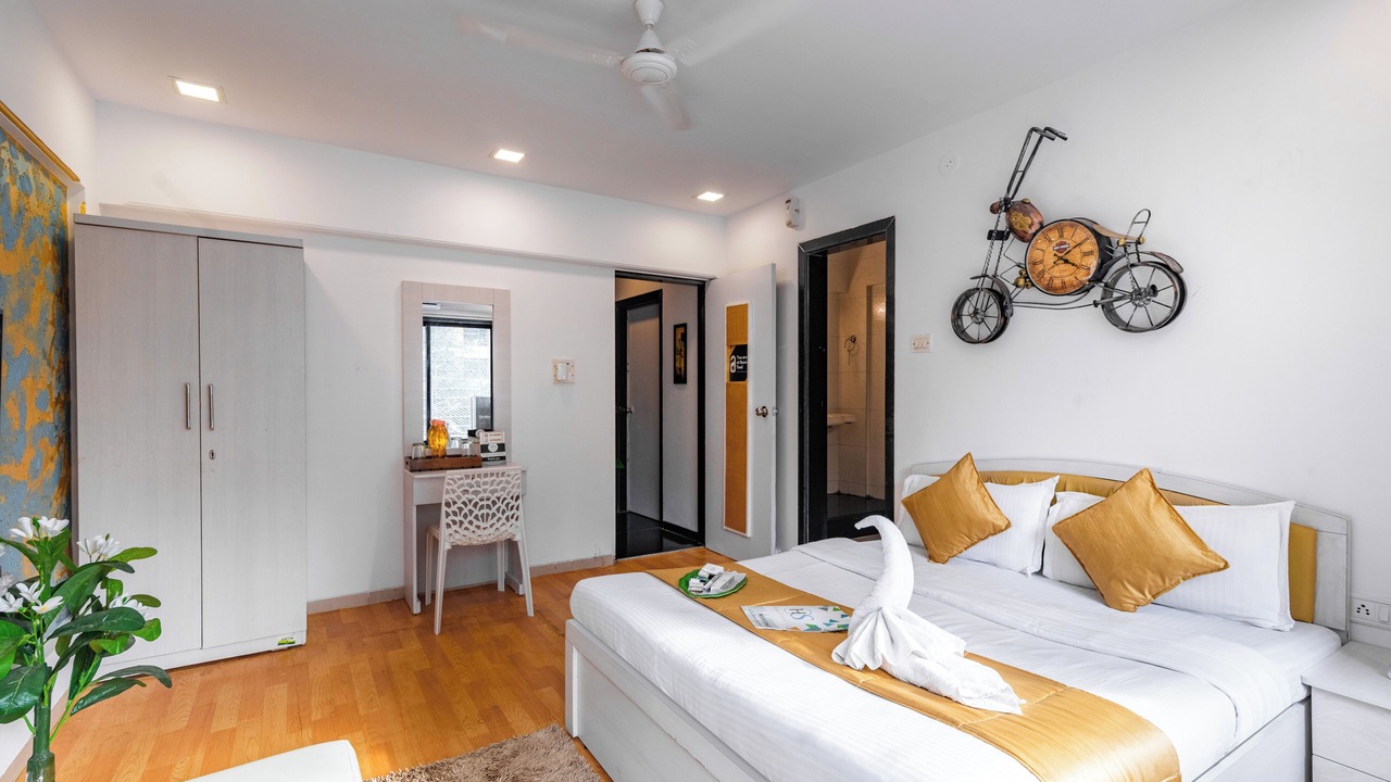 Photo of Bedroom in Kandivali East