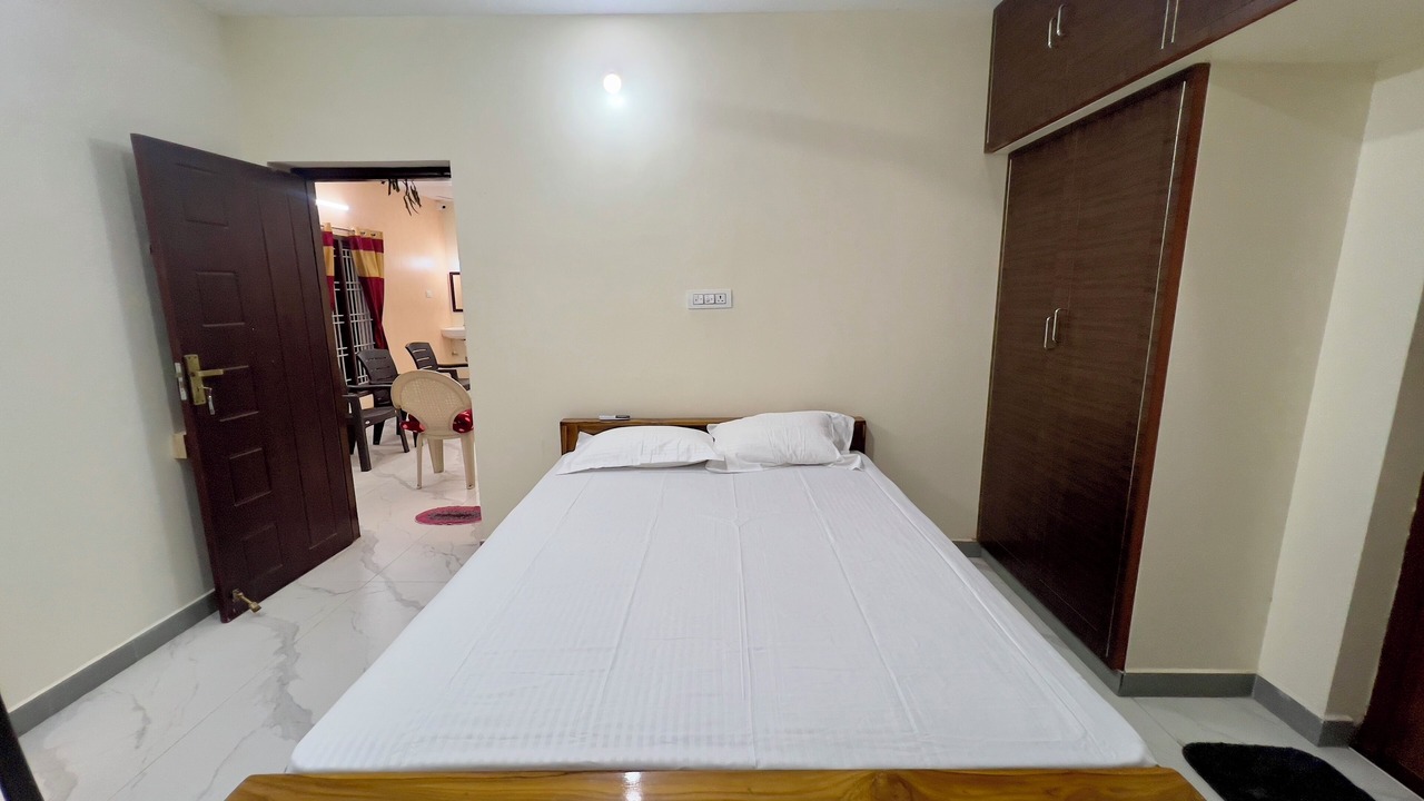 Photo of Bedroom in Tiruvannamalai