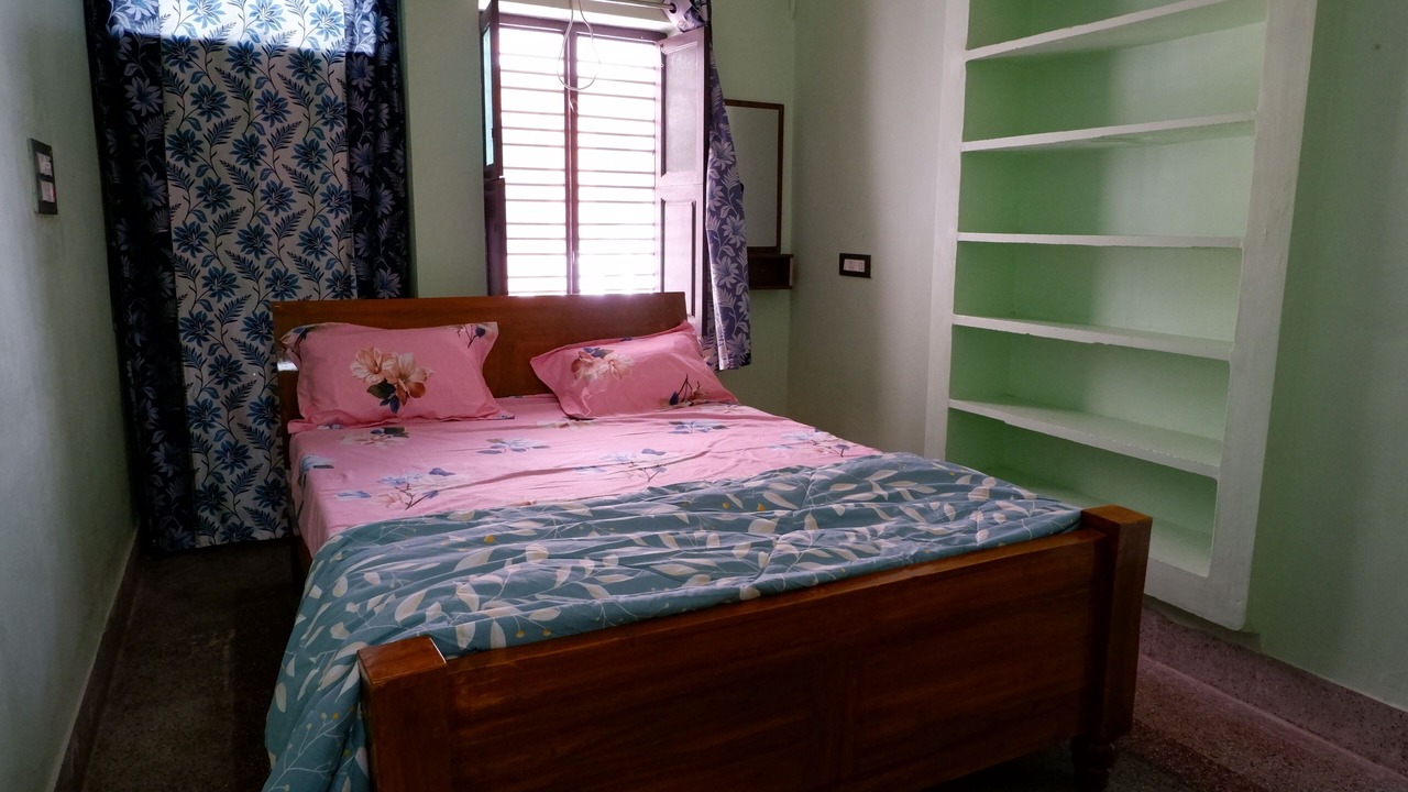 Photo of Bedroom in Tiruvannamalai