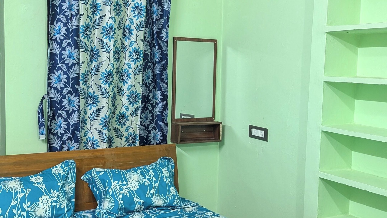 Photo of Bedroom in Tiruvannamalai