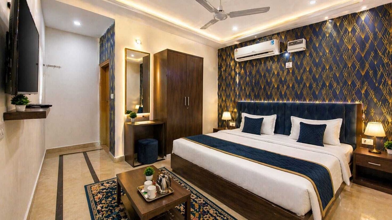 Photo of Bedroom in Mahipalpur Extension
