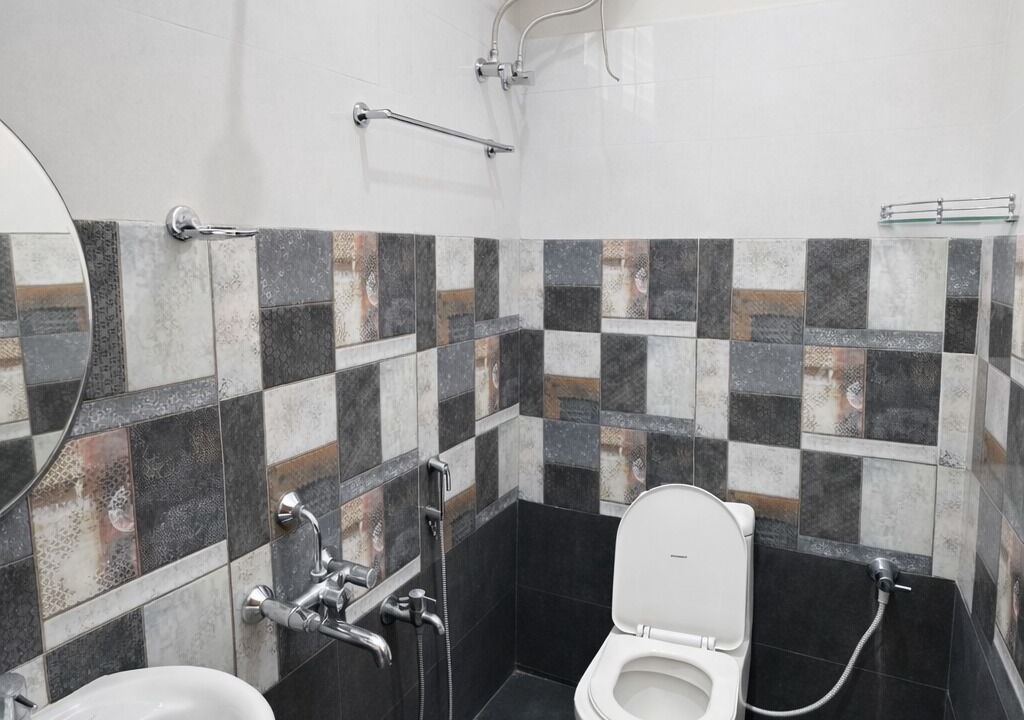 Photo of Bathroom in Mothilal Nagar