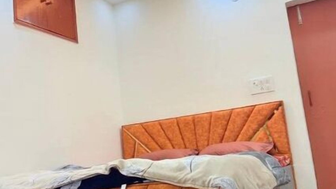 Photo of Bedroom in East of Kailash