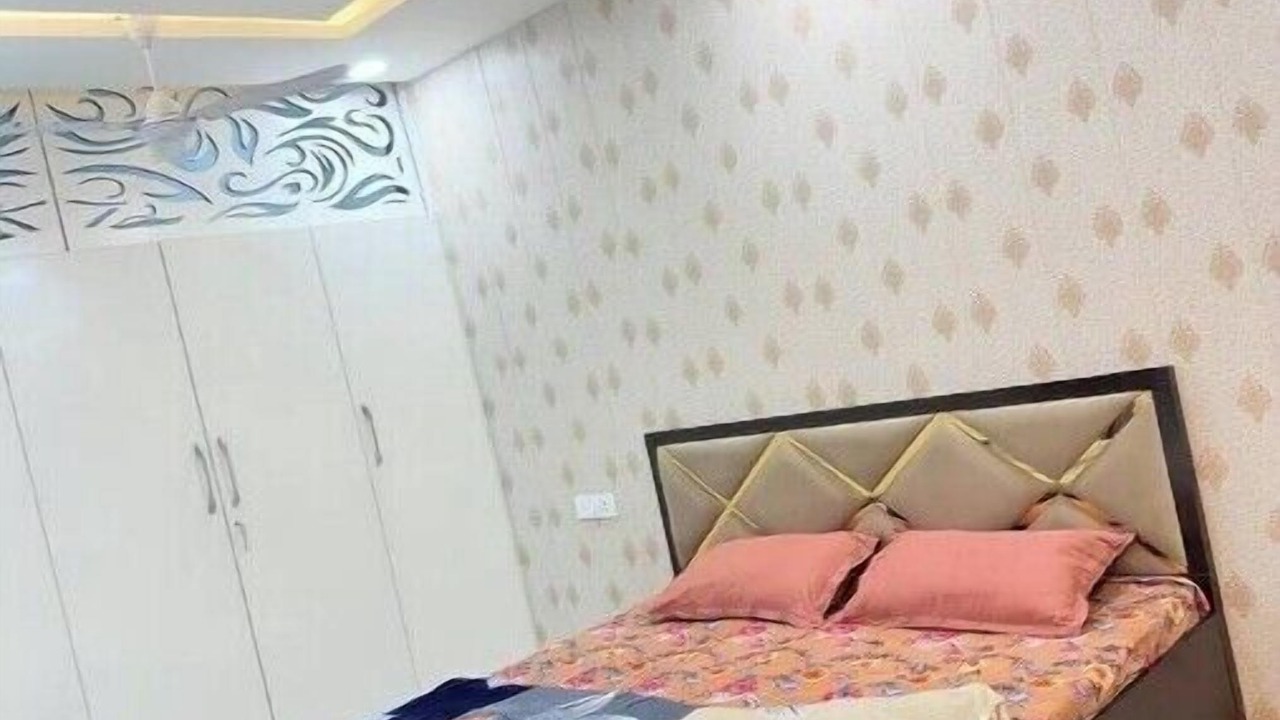 Photo of Bedroom in East of Kailash