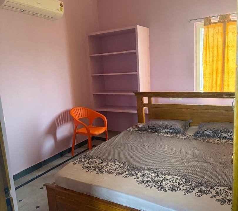 Photo of Bedroom in Srikalahasti
