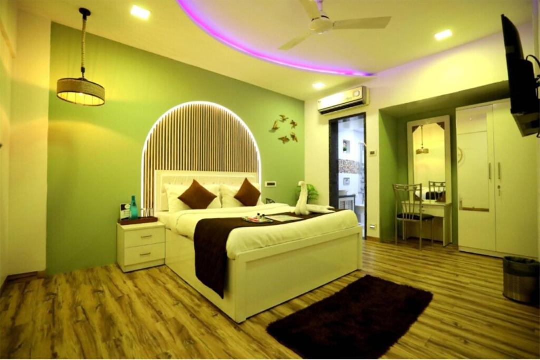 Photo of Bedroom in Kandivali East