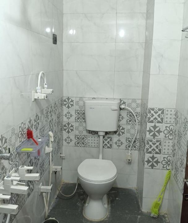 Photo of Bathroom in Govardhan