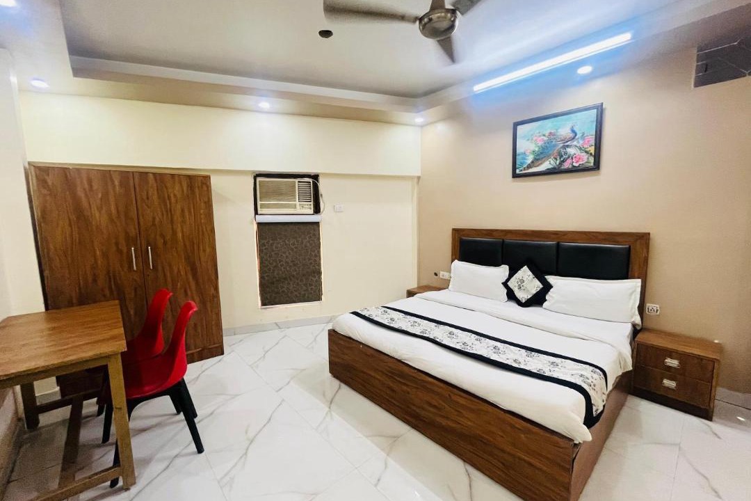 Photo of Bedroom in Nizamuddin East