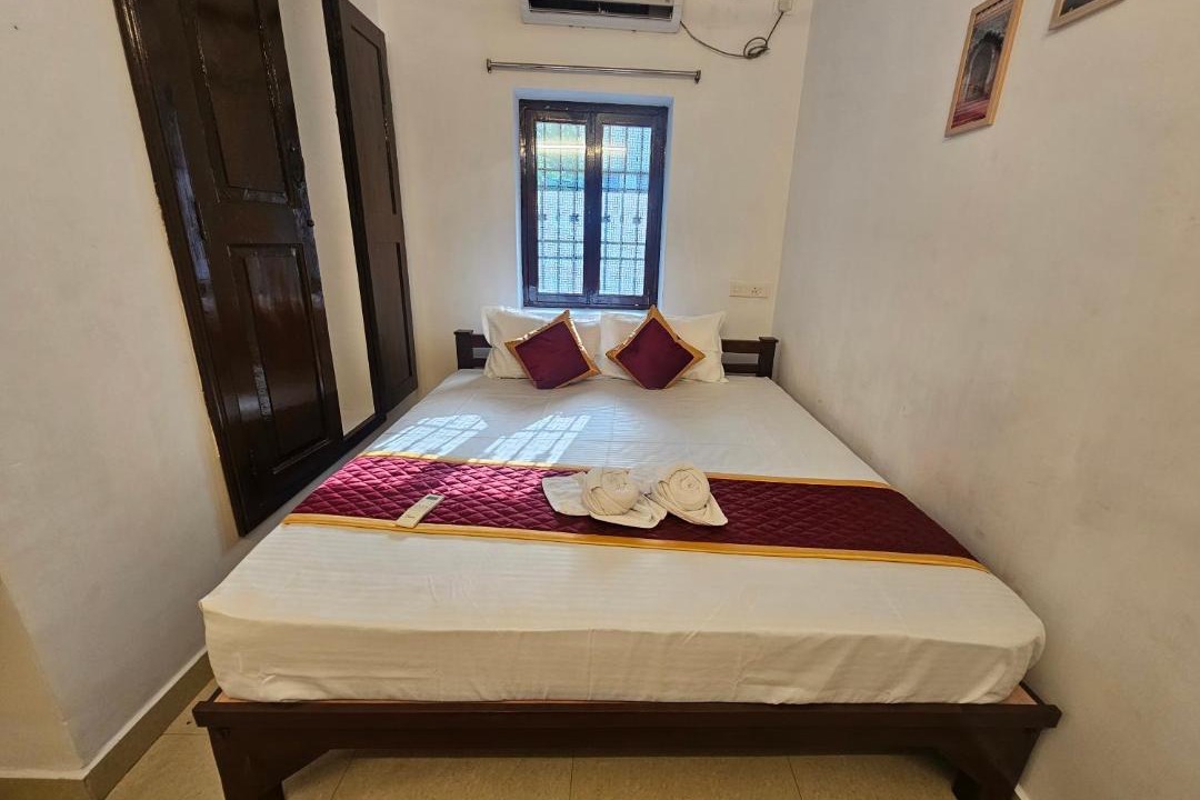 Photo of Bedroom in White Town