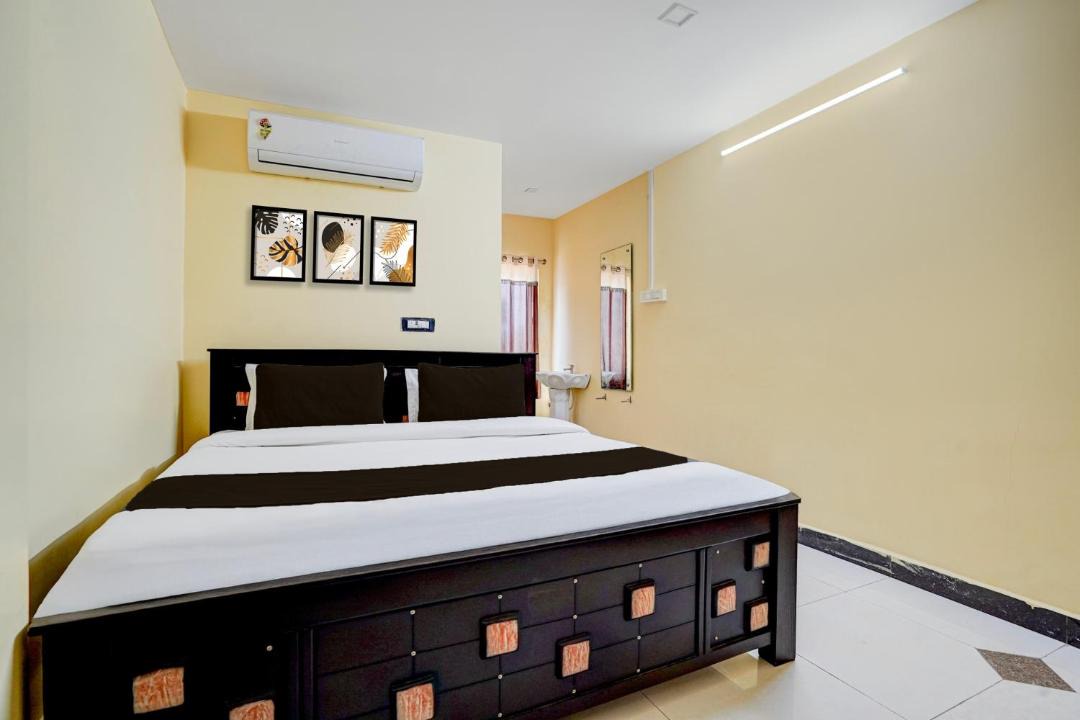 Photo of Bedroom in Annavaram