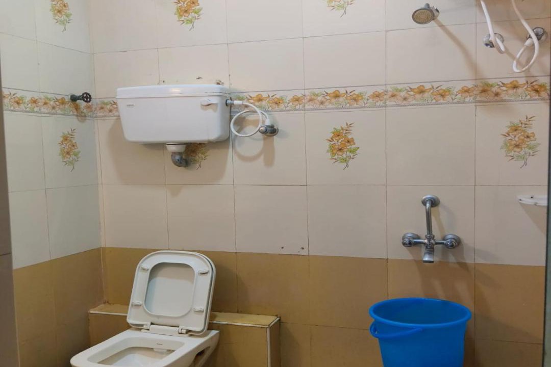 Photo of Bathroom in White Town