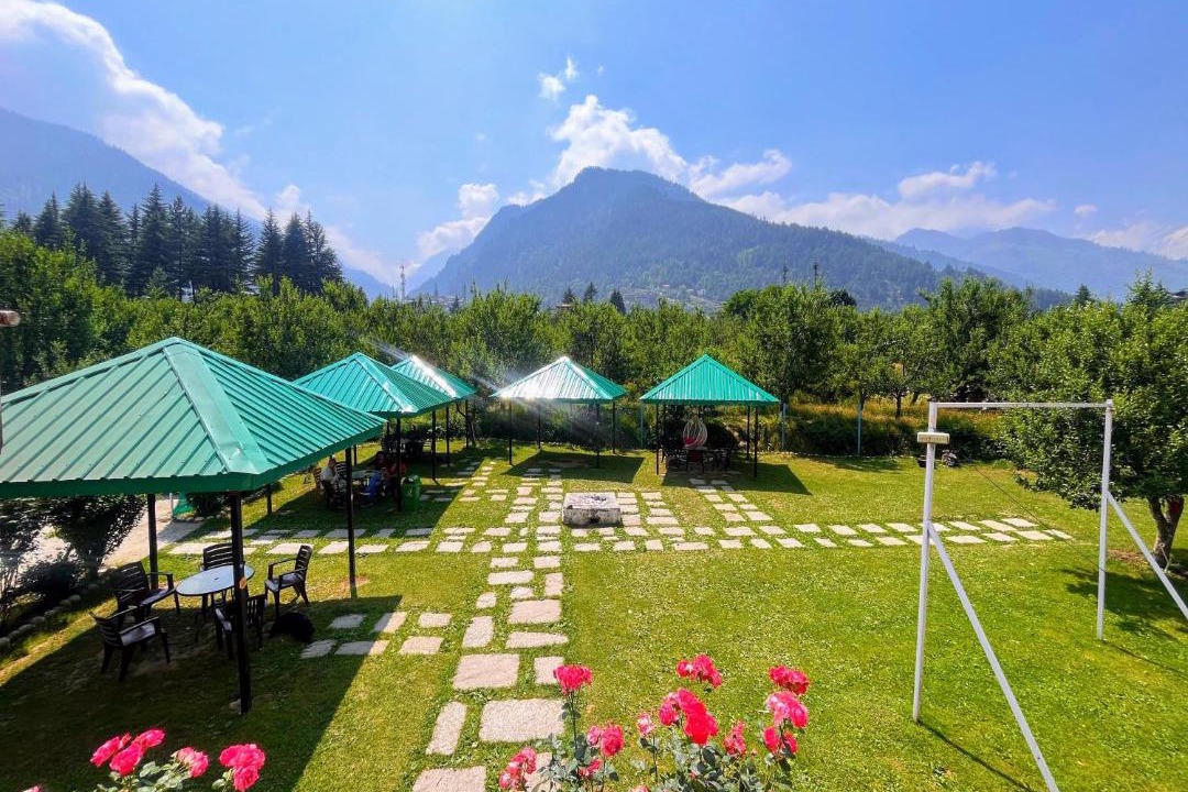 Photo of Others in Old Manali
