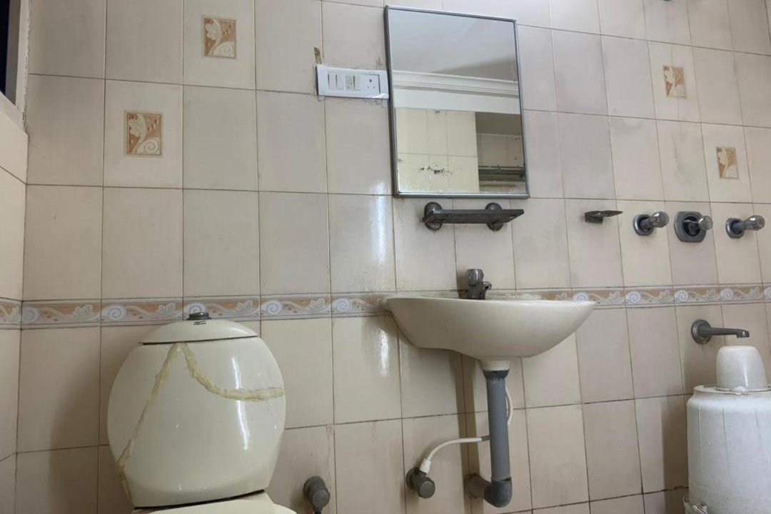 Photo of Bathroom in Vishweshwarapura