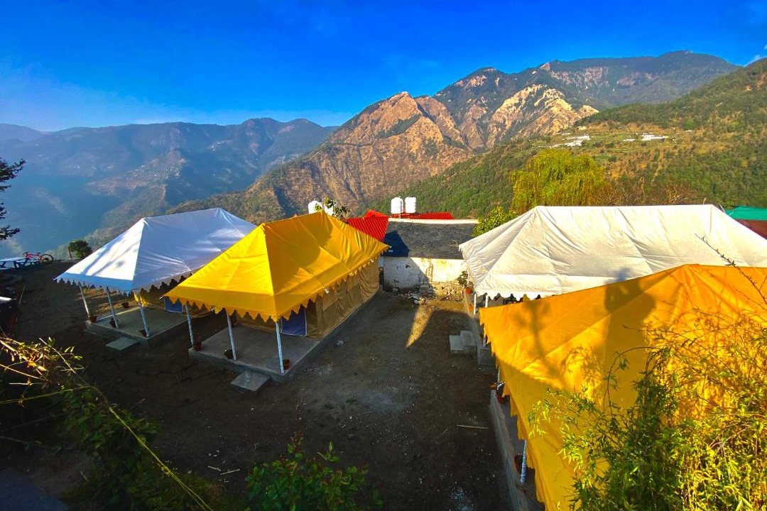 Photo of Others in Naina Range