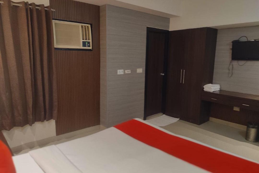 Photo of Bedroom in Charbagh