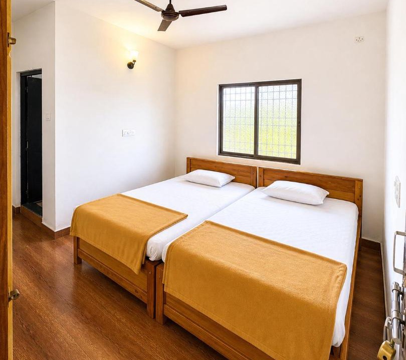 Photo of Bedroom in Timbholi