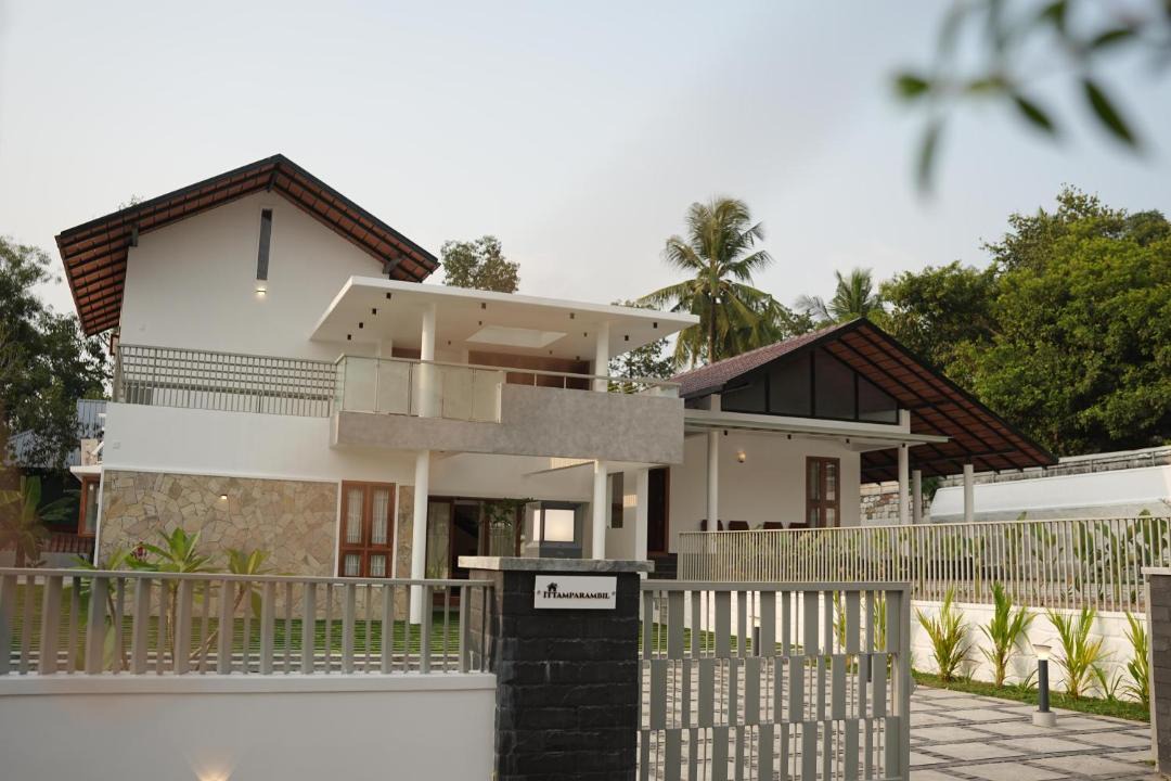 Photo of Others in Onamthuruth